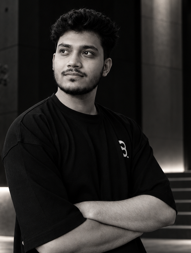Atlas Tee by BLACK