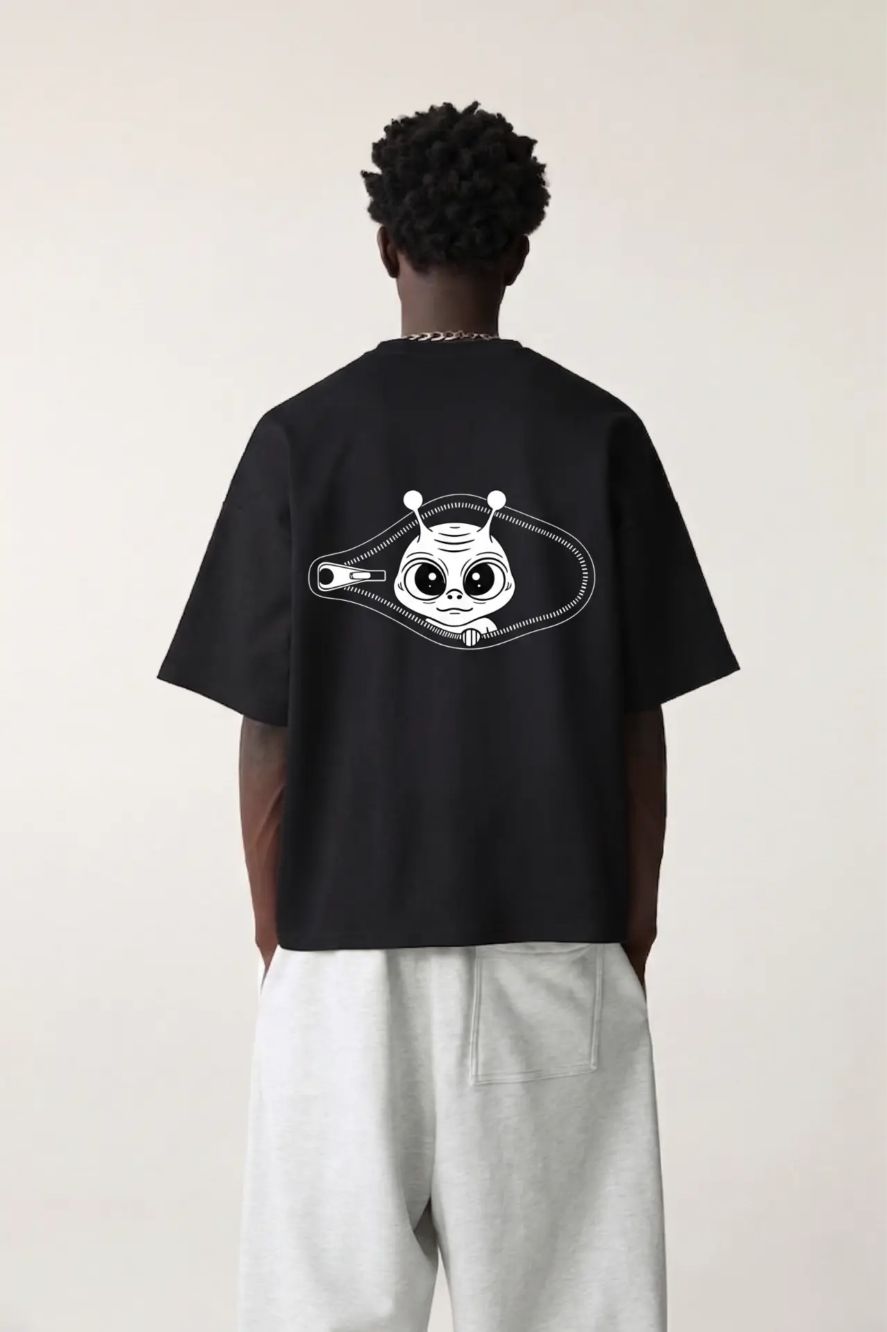Oversized BLACK T-shirt fit